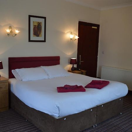 Globe Hotel Колчестър Екстериор снимка