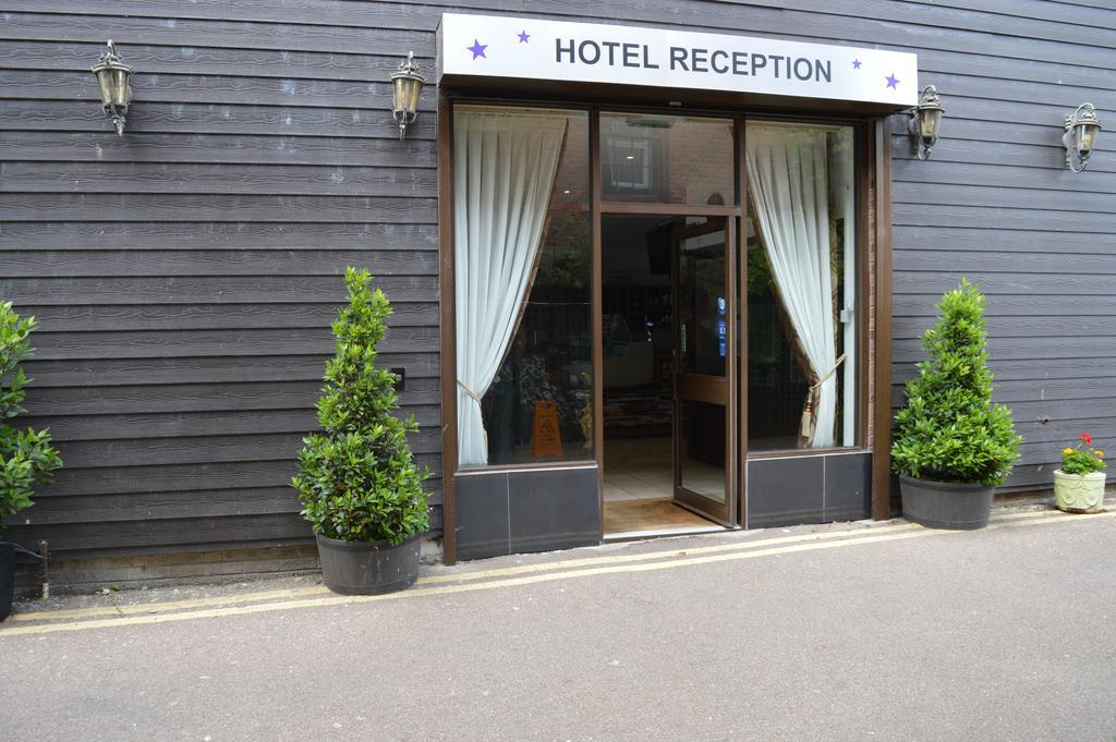 Globe Hotel Колчестър Екстериор снимка
